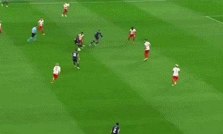 1635981716991036662.gif