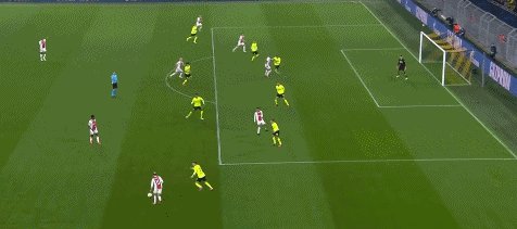 1635981692658042716.gif